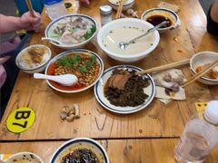 -竹笼蹄花蘸水菜