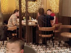 大堂-耶里夏丽·丝路国际新疆菜·清真食品(徐汇南丹东路臻选店)