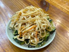 -任记七中刀削面(总店)