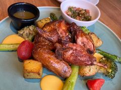 土耳其香料烤春鸡与蔬菜-翠贝卡&Mama Kelly Brunch Coffee(河西店)