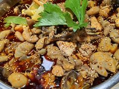 -肥肠鸡冷锅串串(广元利州广场店)