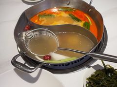 -左庭右院鲜牛肉火锅(金山万达店)