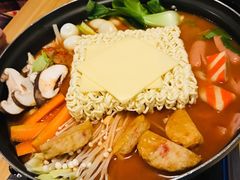 部队火锅-源味屋韩式火锅&炸鸡(鼎城当代商城店)