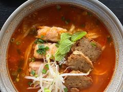 贵州风味红酸汤什锦面-里面·Noodlology(机电院店)