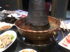 -楼外楼大刀肉传统火锅(西安大路店)