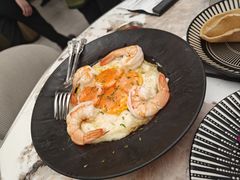 泰式大虾抱流心蛋-KingThaia金泰兰(滨江天街店)