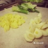 过年大鱼大肉来个清淡小炒吧