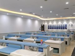 -蓝旗亲子游泳(范湖万达广场店)