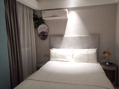 -白玉兰苏州观前街平江路酒店