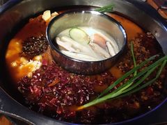 -周幺妹重庆老火锅(银泰城总店)