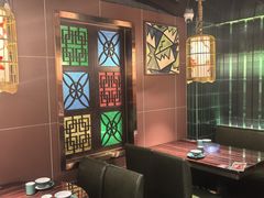 -粤·向群饭店(麓景路店)