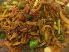 干锅蚌壳肉-伙工殿餐厅(吉大店)