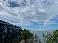 -上海滴水湖皇冠假日酒店