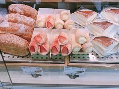 -巴黎贝甜(昆城广场店)
