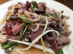 凉拌羊杂-清真吴记门钉肉饼·喜多利