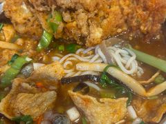 -柳州肥姨妈大骨螺蛳粉(万达中心店)