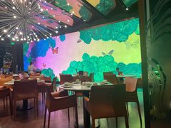 大堂-蝴蝶里·粤菜·点心(滨江龙湖店)