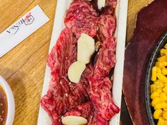 -炼火烤肉店