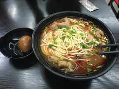 -丽影重庆小面(定西路店)