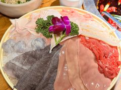 -城墙拐拐火锅(三峡广场黑金冠店)