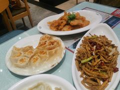 鲅鱼水饺-添福来墨鱼饺子 · 海鲜东北菜(大连星海·黄浦路店)