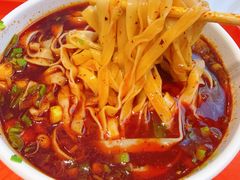 韭叶拉面-清真·金城老碗牛肉面揪面片(兰州总店)