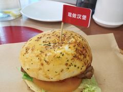 -必胜客(联投东方店)