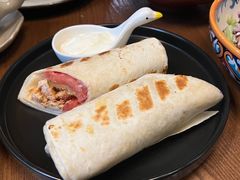 鸡肉卷混盘-Uncle Kosto科斯托·中东菜