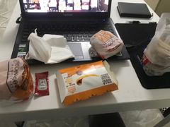 -汉堡王(下沙银泰店)