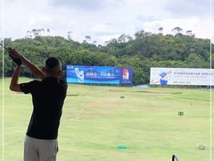 -麓湖高尔夫球俱乐部