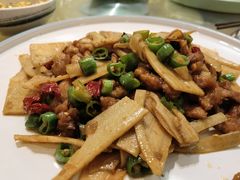 -三姐妹餐厅(曲江店)