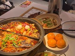 -鸣记脆皮烤鱼·海鲜烤鱼(三八广场店)