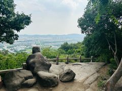 -灵岩山风景区