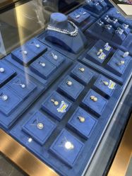 点击看大图 -Cindy Jewelry·钻戒·彩色宝石