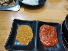 -肉甲韩国木炭烤肉(新壹街1店)