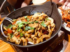 -琥珀老六龙虾(四里河店)