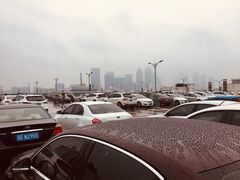 -欧尚超市苏州店停车场(金鸡湖路店)