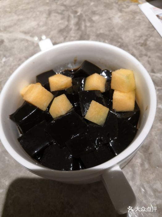 万龙洲海鲜(常营店)蜂蜜龟苓膏图片