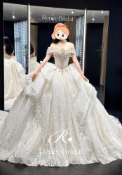 -Renee芮亦婚纱(原丽莎)