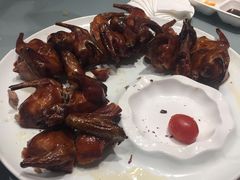 红烧乳鸽-广东道至正餐厅(区庄店)