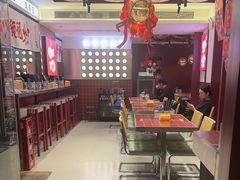 -赣南粉局·赣菜夜排档(新天地店)