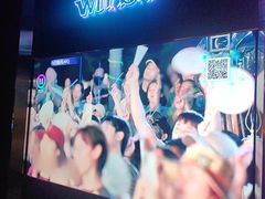 -温莎KTV(珠江路店)