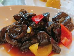 -深圳富苑皇冠假日套房酒店