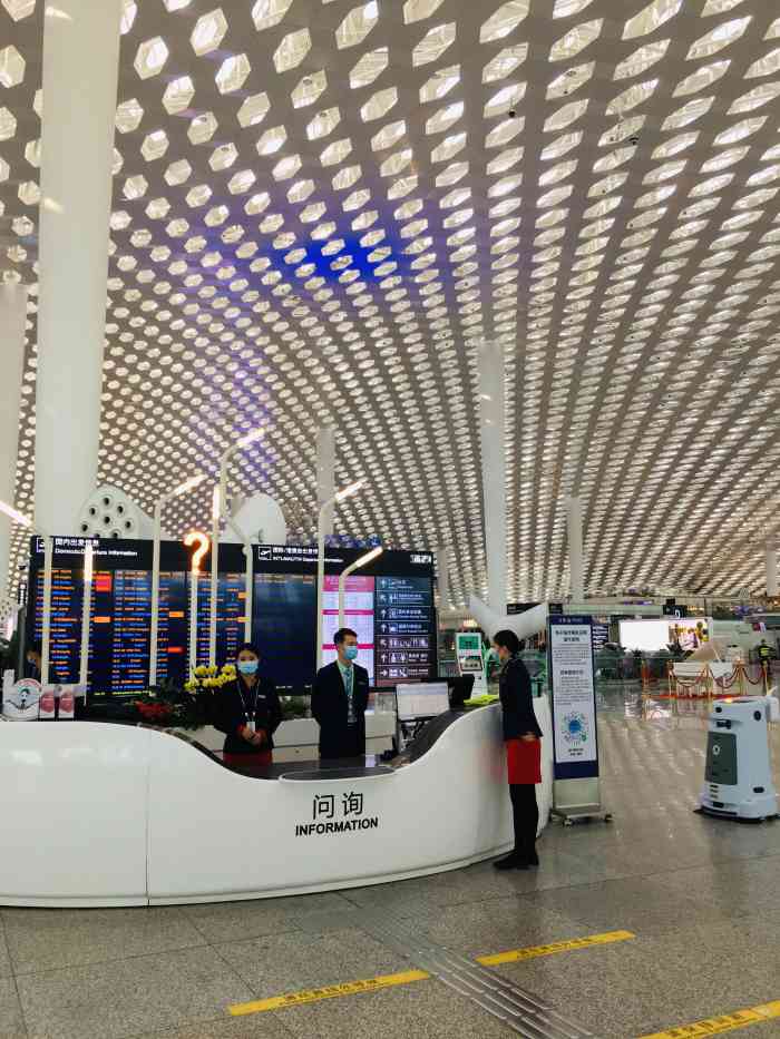 深圳宝安国际机场-t3航站楼-"深圳机场,写的t3,以为还有t1,t2,.