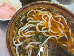 -花溪牛肉粉(八鸽岩店)