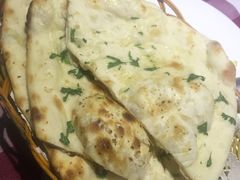 蒜蓉烤饼-Santoor 萨都里印度餐厅(北锣鼓巷店)