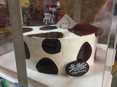 牛乳蛋糕-爱上花开·蛋糕·安佳动物奶油轻奢私人定制(凯德店)