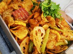 -精悦蓉(松江万达广场店)