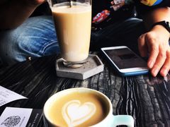 -UNI UNI(环亚凯瑟琳店)