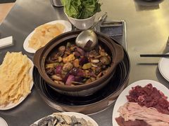 -胡须佬鸡煲四季火锅店(石厦西村直营店)